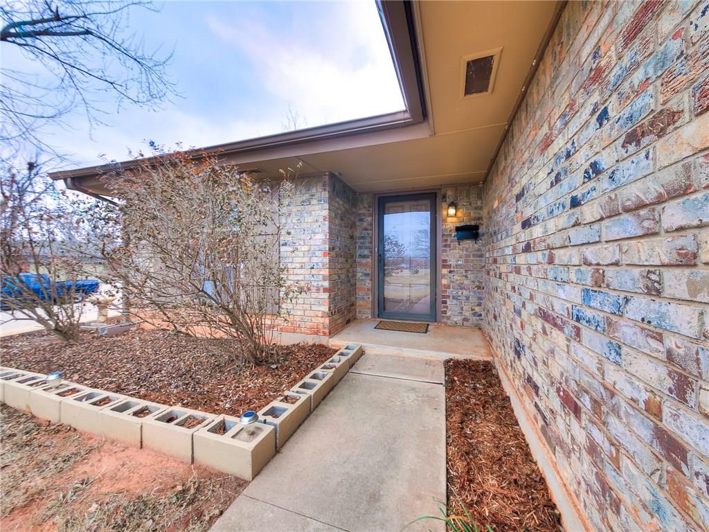 216 E Beam Dr, Yukon, OK 73099 photo 6
