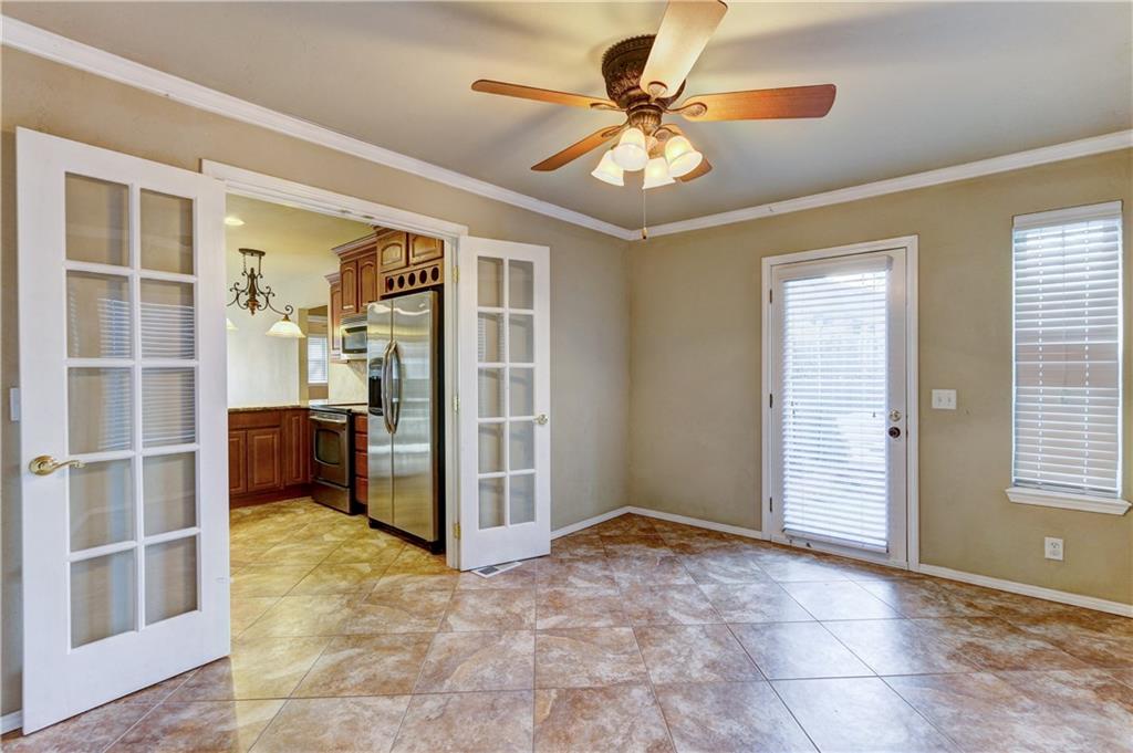 902 E Willow Pl, Yukon, OK 73099 photo 7