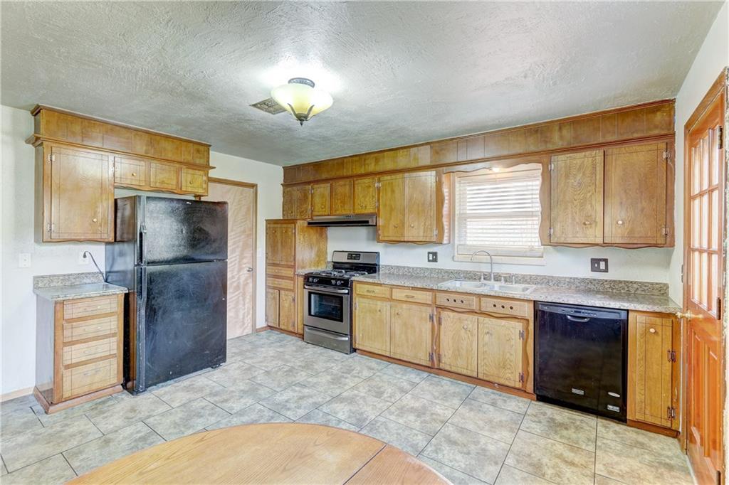 643 Ridgecrest Rd, Edmond, OK 73013 photo 8