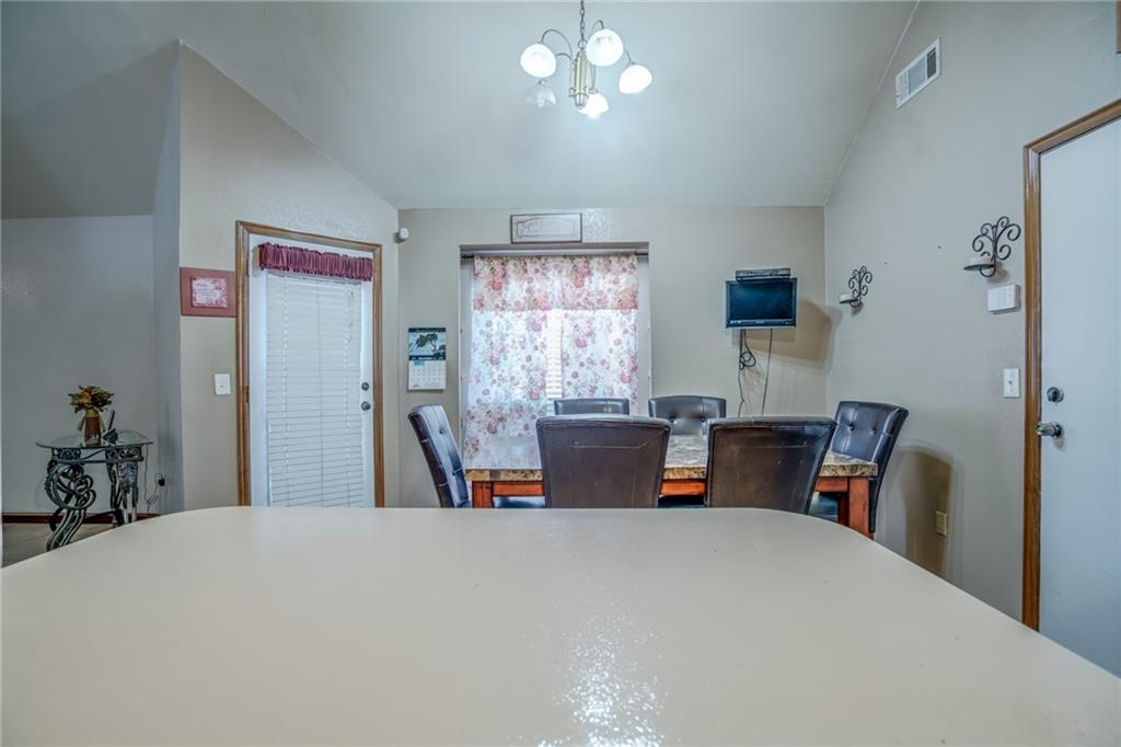 2524 Lakecrest Dr, Moore, OK 73170 photo 11