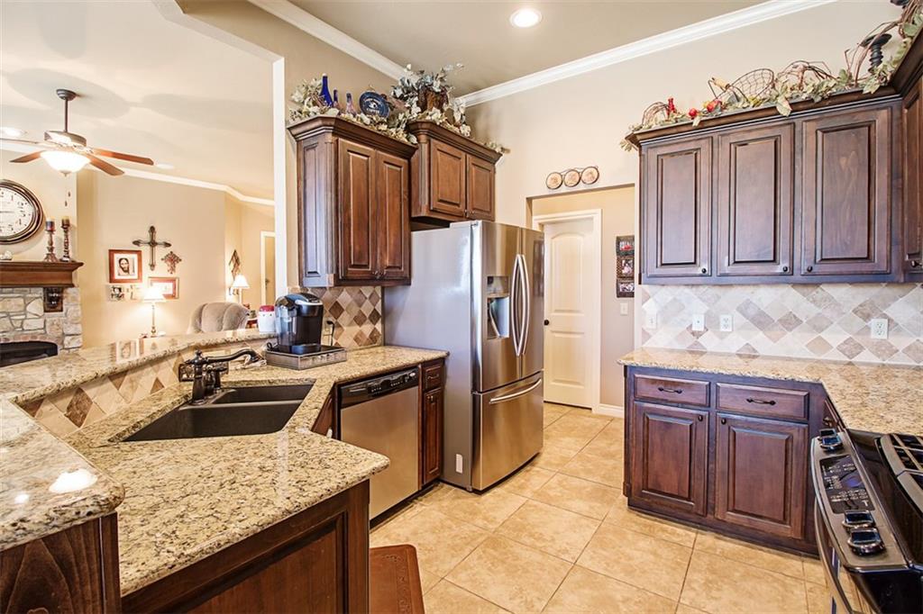 600 Celtic Cir, Yukon, OK 73099 photo 22