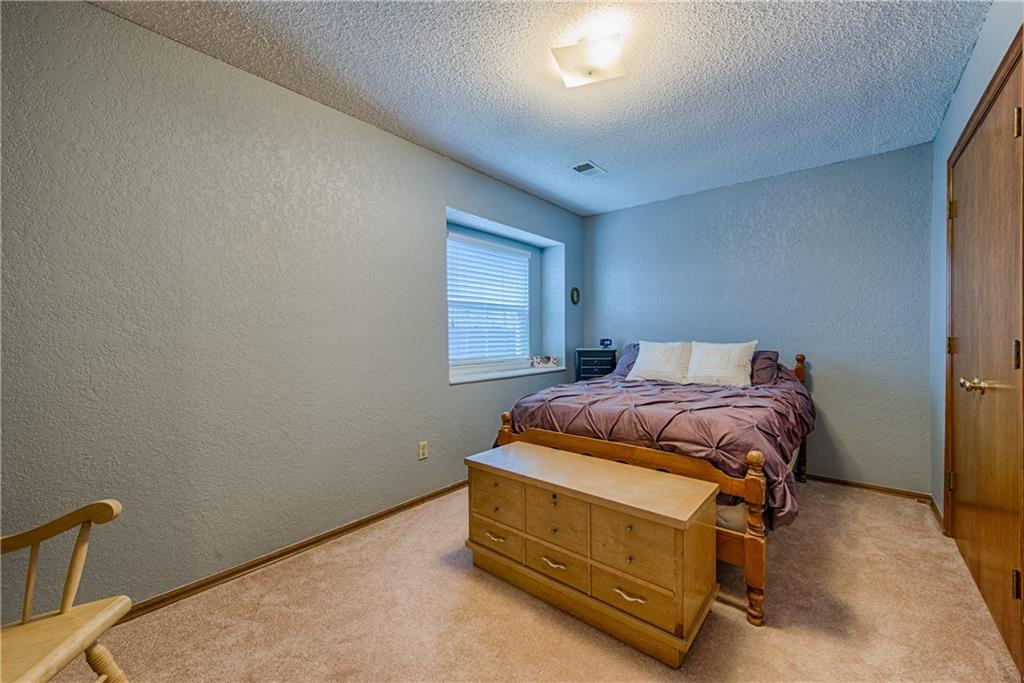 2121 Lakecrest Dr, Moore, OK 73170 photo 29