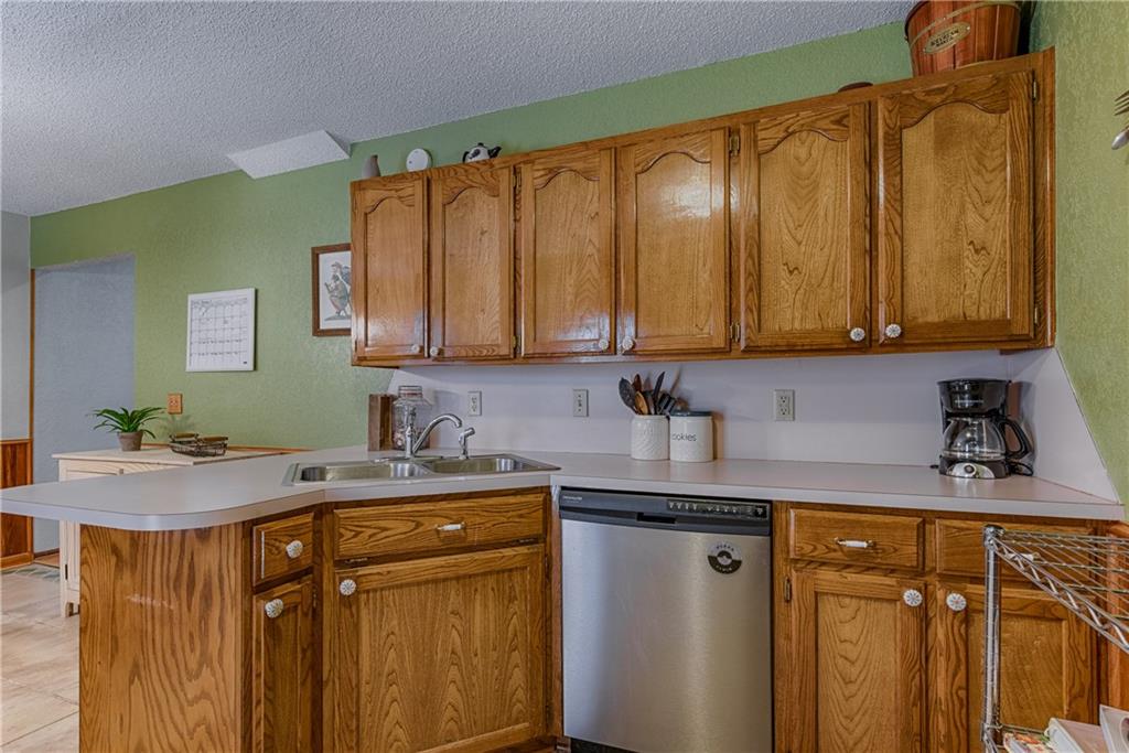 2121 Lakecrest Dr, Moore, OK 73170 photo 19