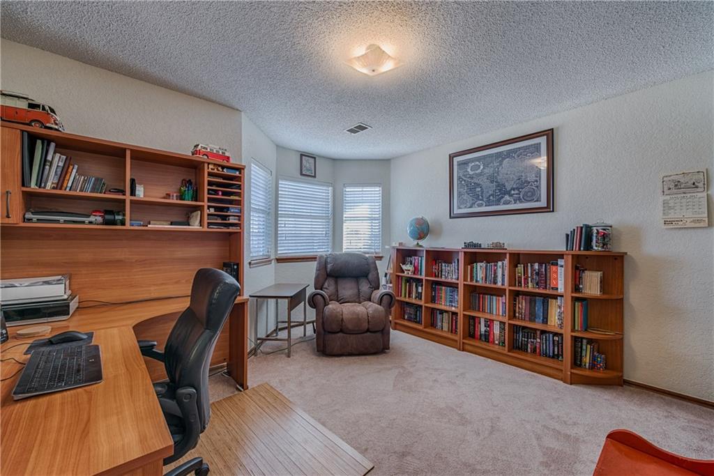 2121 Lakecrest Dr, Moore, OK 73170 photo 23