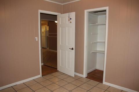 1716 Willard, Altus, OK 73521 photo 10