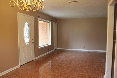 1716 Willard, Altus, OK 73521 photo 4