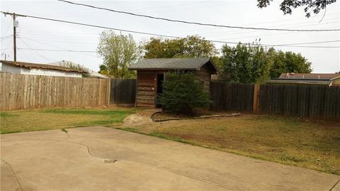 1716 Willard, Altus, OK 73521 photo 21