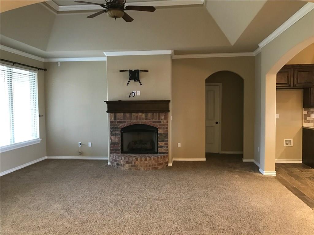 306 Hillside Dr, Harrah, OK 73045 photo 5