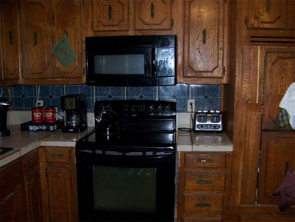 17448 E 1220, Erick, OK 73645 photo 8