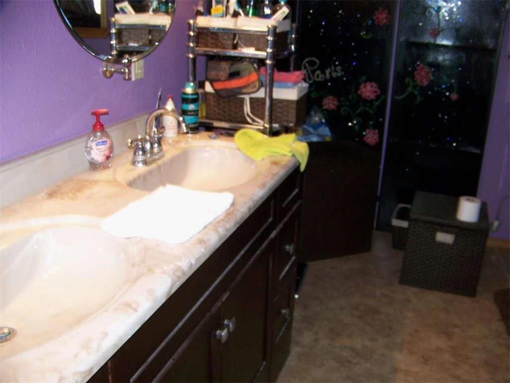 17448 E 1220, Erick, OK 73645 photo 10