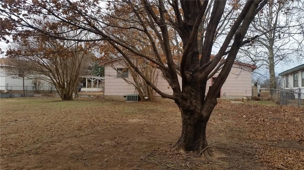 409 N Main St, Noble, OK 73068 photo 14