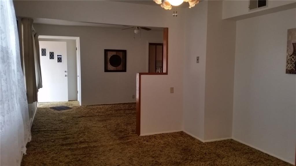 409 N Main St, Noble, OK 73068 photo 3