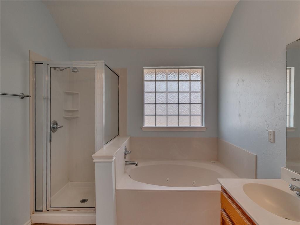 809 Blake Ct, Edmond, OK 73003 photo 20