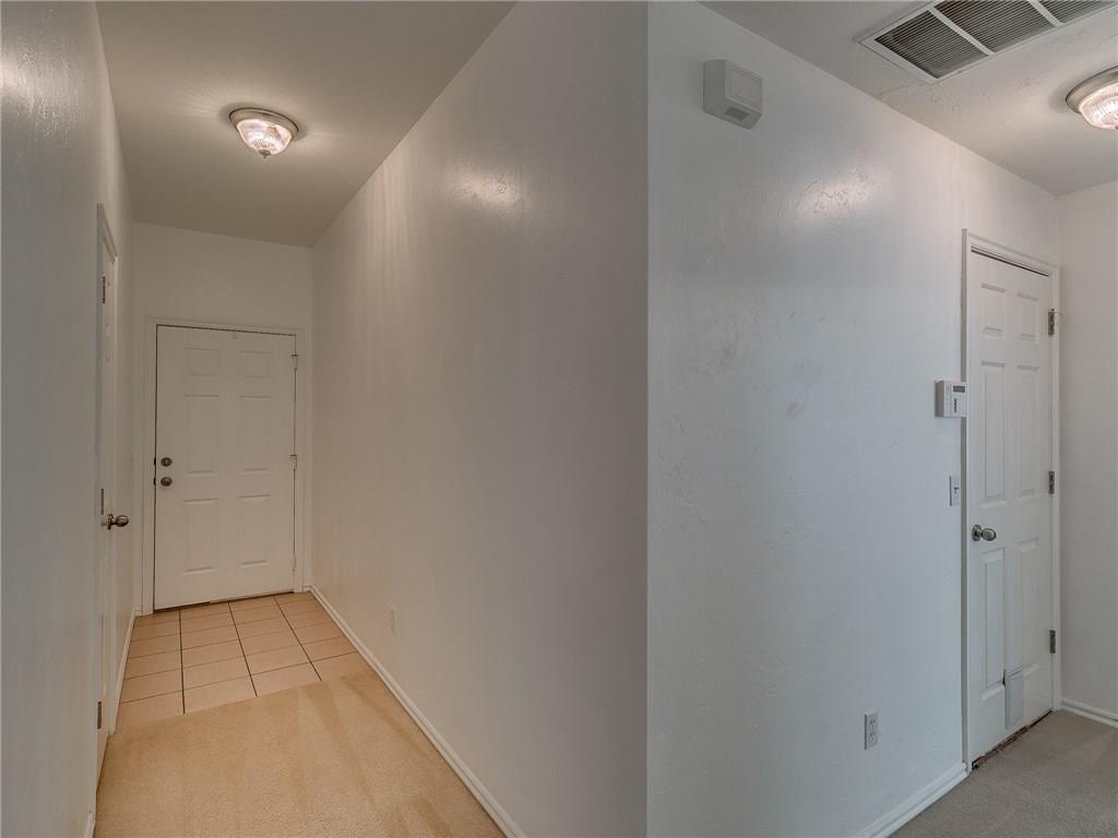 809 Blake Ct, Edmond, OK 73003 photo 4