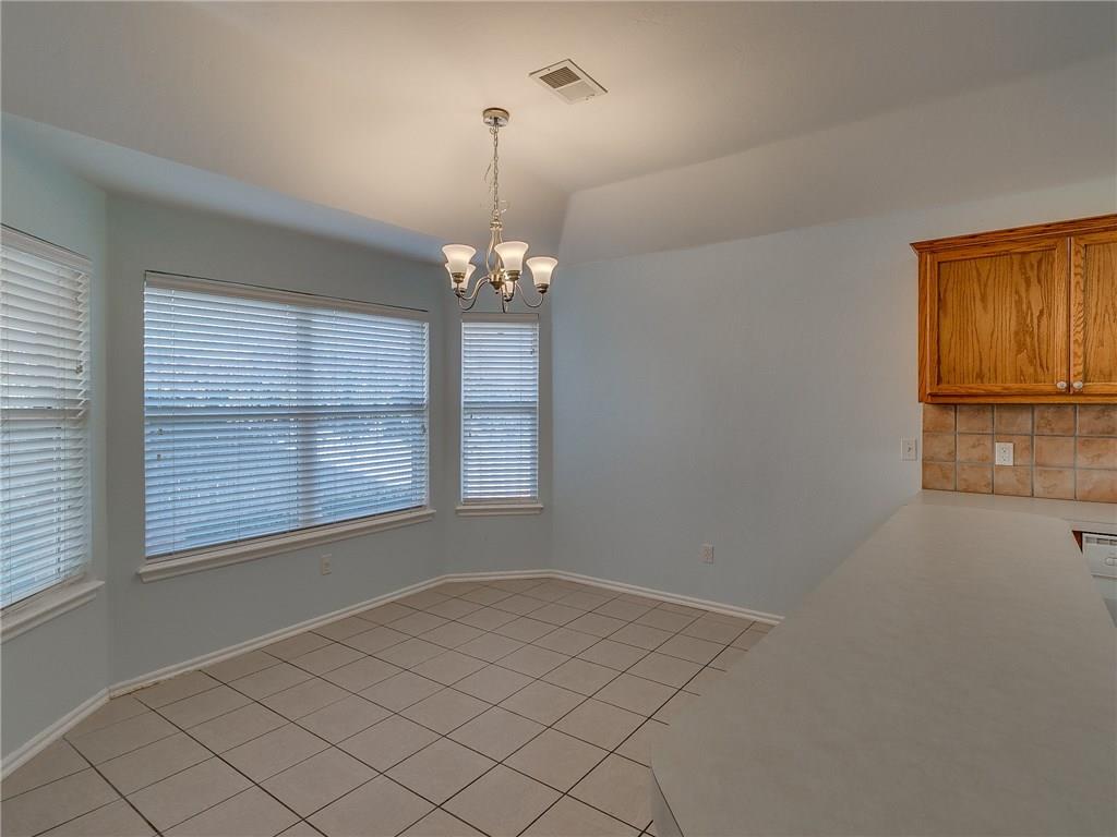 809 Blake Ct, Edmond, OK 73003 photo 15