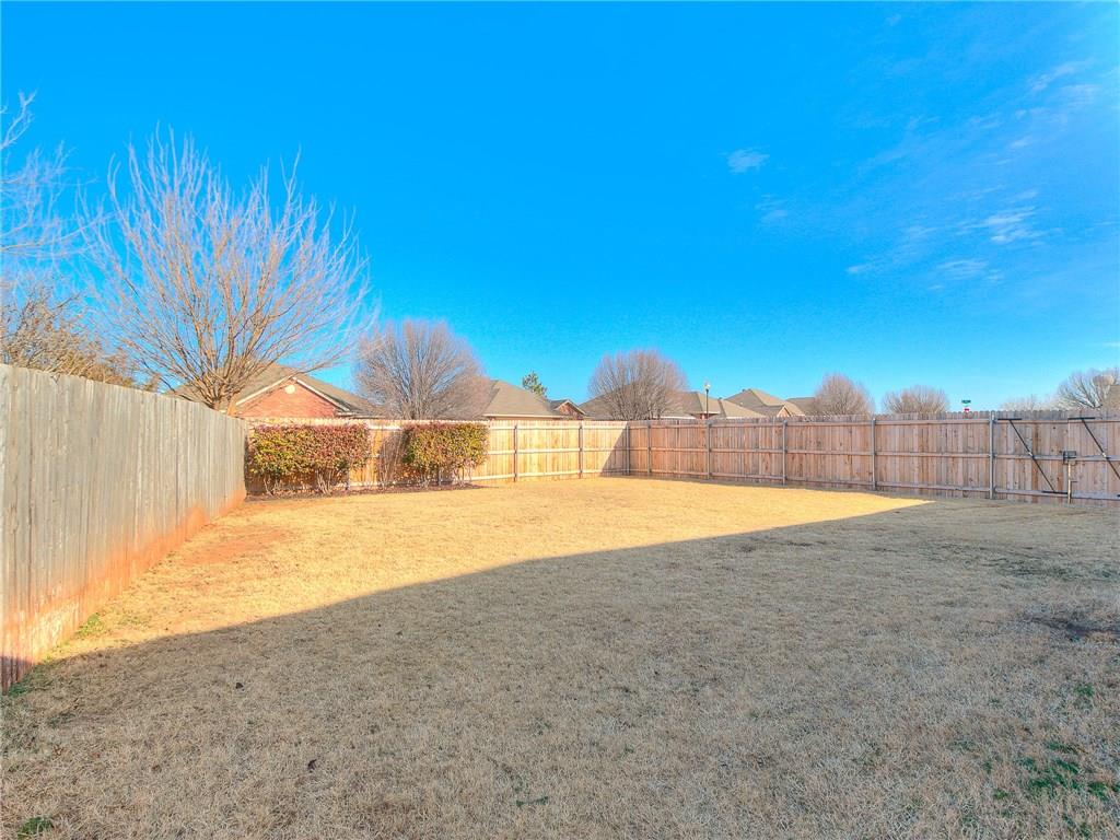 809 Blake Ct, Edmond, OK 73003 photo 36