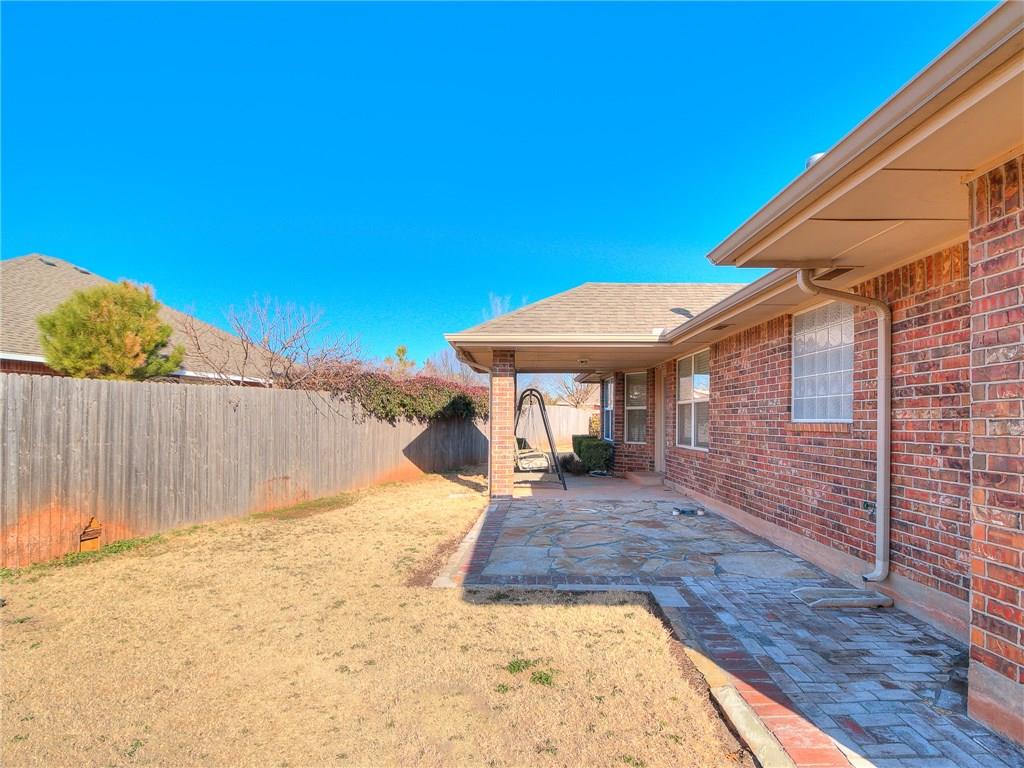 809 Blake Ct, Edmond, OK 73003 photo 33