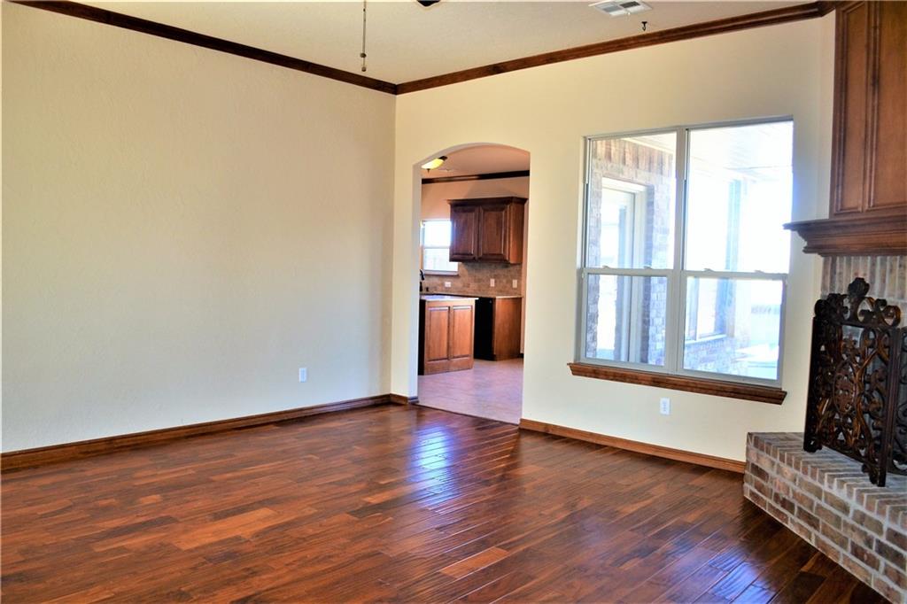 Undisclosed, Moore, OK 73160 photo 6