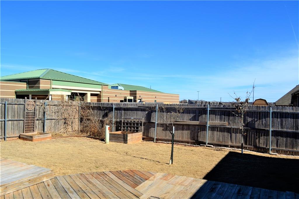 Undisclosed, Moore, OK 73160 photo 33