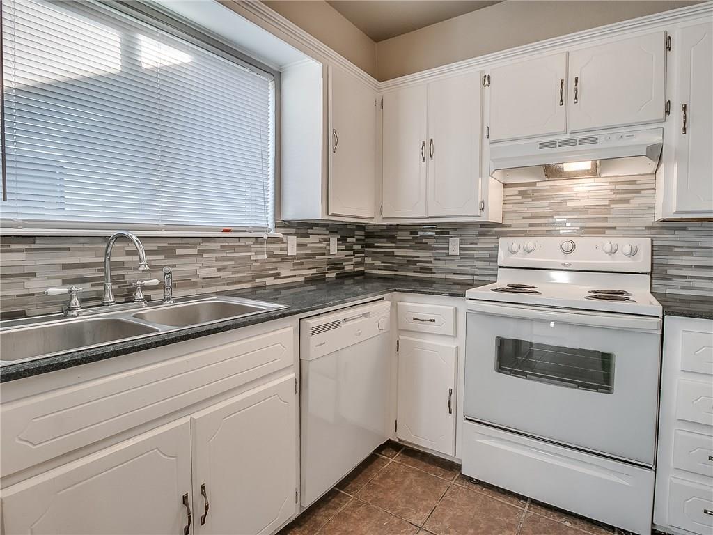 204 Jason Dr, Norman, OK 73071 photo 1