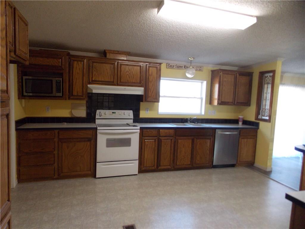 17017 E Tecumseh, Norman, OK 73026 photo 5