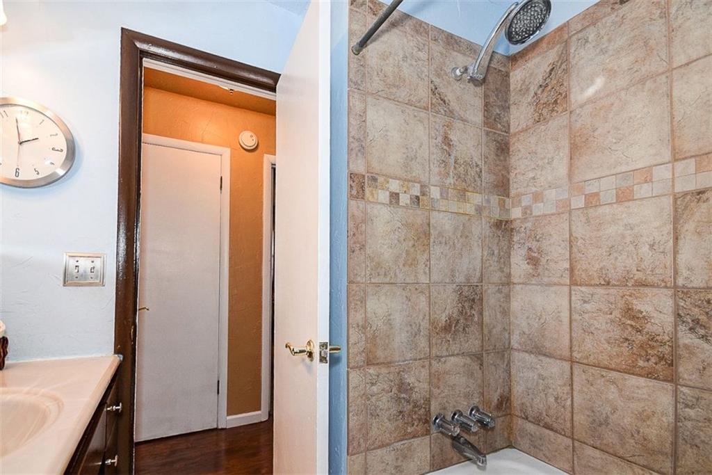 225 E 30th St, Edmond, OK 73013 photo 20