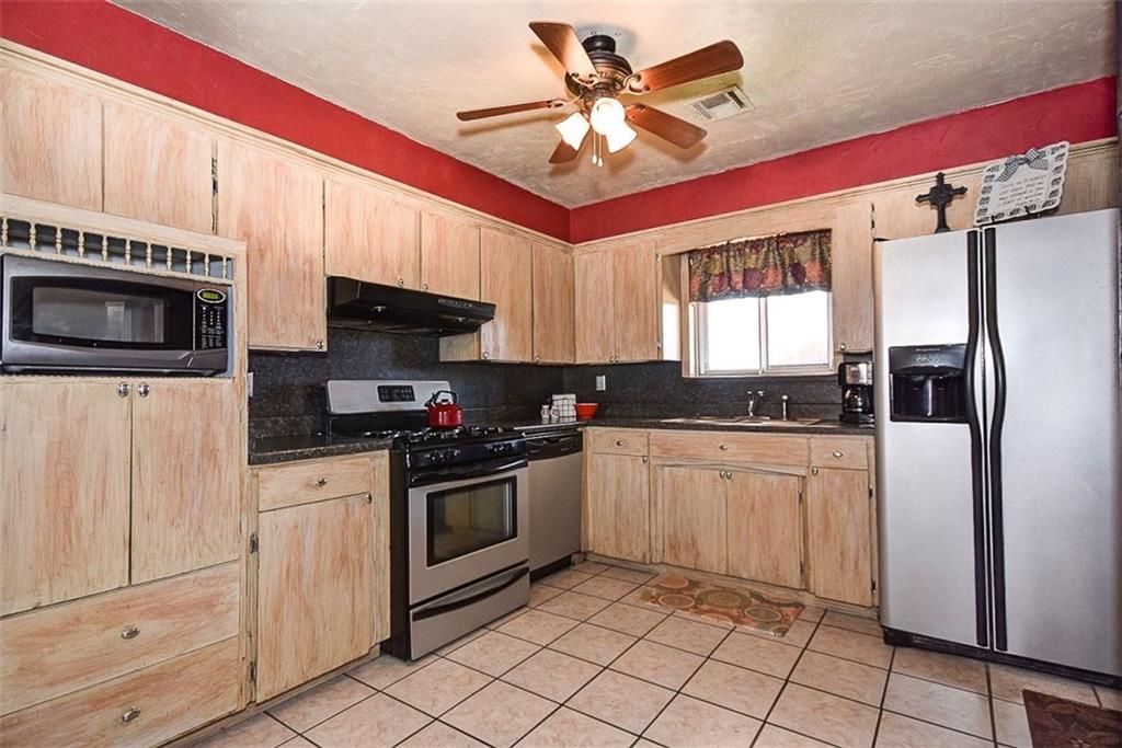 225 E 30th St, Edmond, OK 73013 photo 13