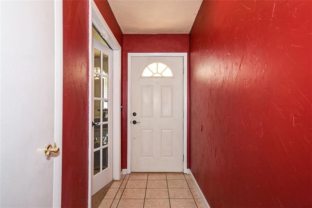225 E 30th St, Edmond, OK 73013 photo 4