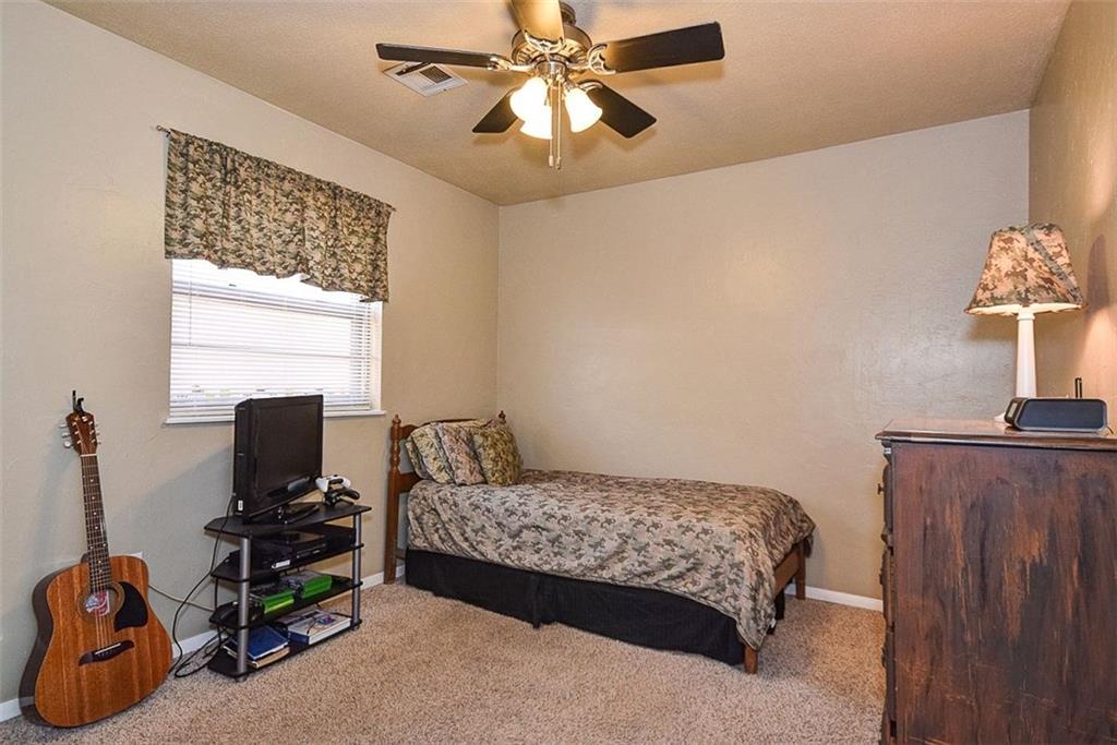 225 E 30th St, Edmond, OK 73013 photo 17