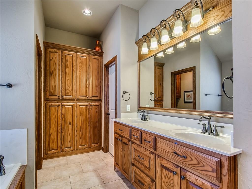3100 SE 30th Ct, Moore, OK 73165 photo 21