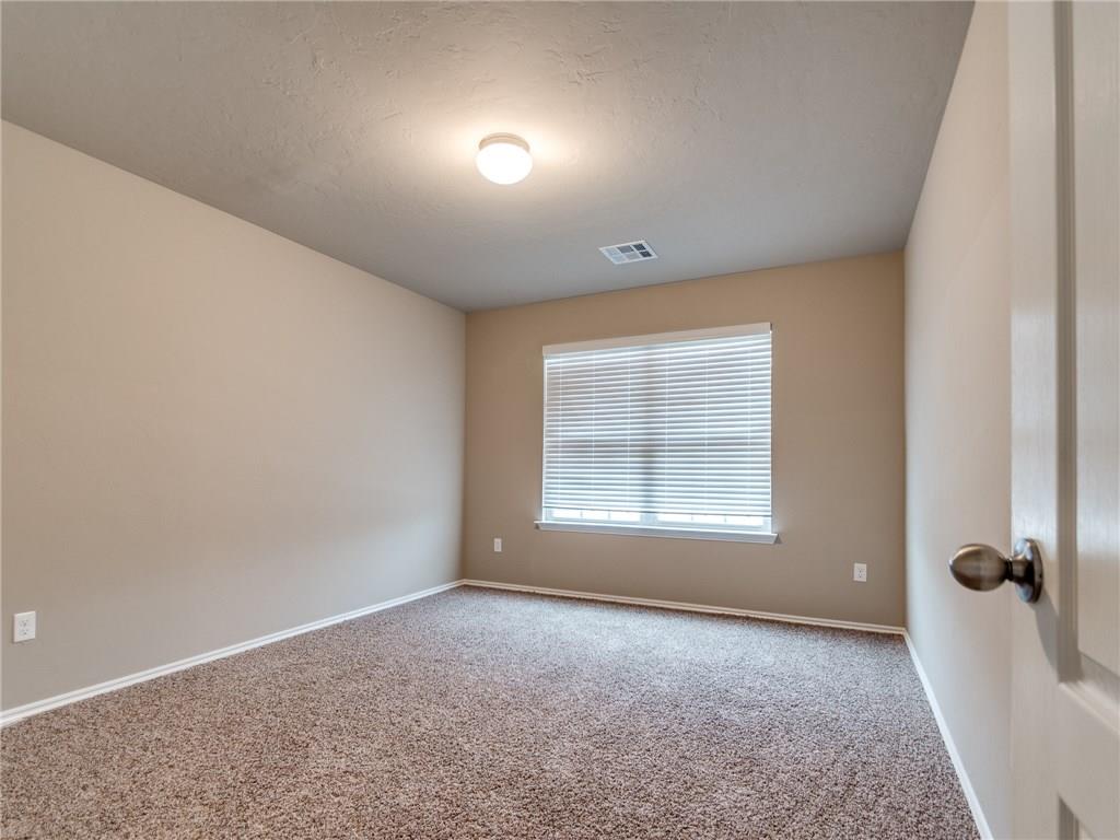 9624 Ella Ln, Moore, OK 73160 photo 13