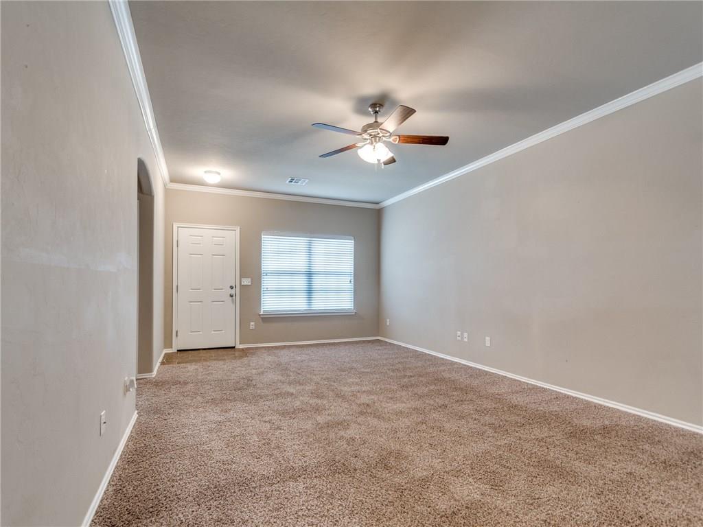 9624 Ella Ln, Moore, OK 73160 photo 4