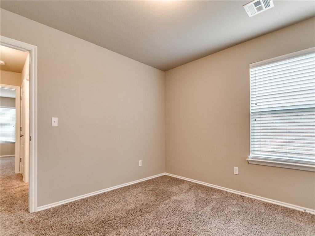 9624 Ella Ln, Moore, OK 73160 photo 12