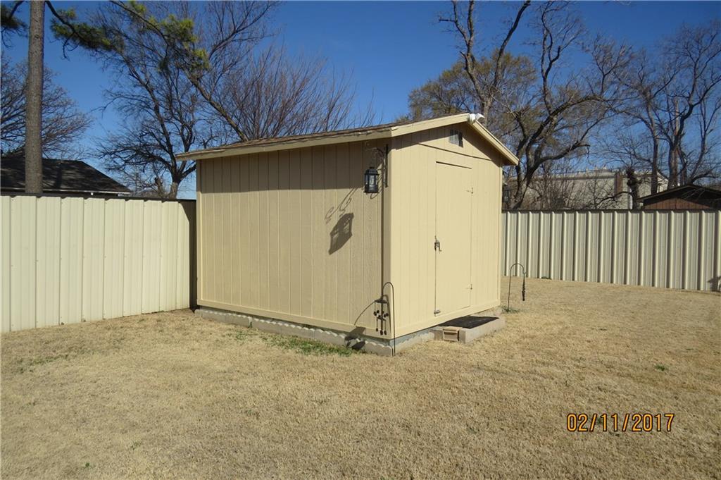 609 10th St, Moore, OK 73160 photo 13