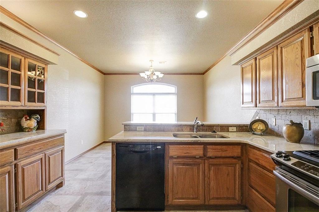 5802 Rolling Ridge Dr, Tuttle, OK 73089 photo 14