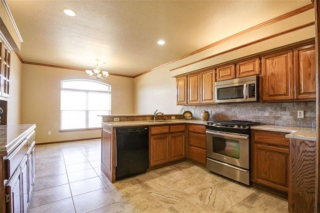 5802 Rolling Ridge Dr, Tuttle, OK 73089 photo 16
