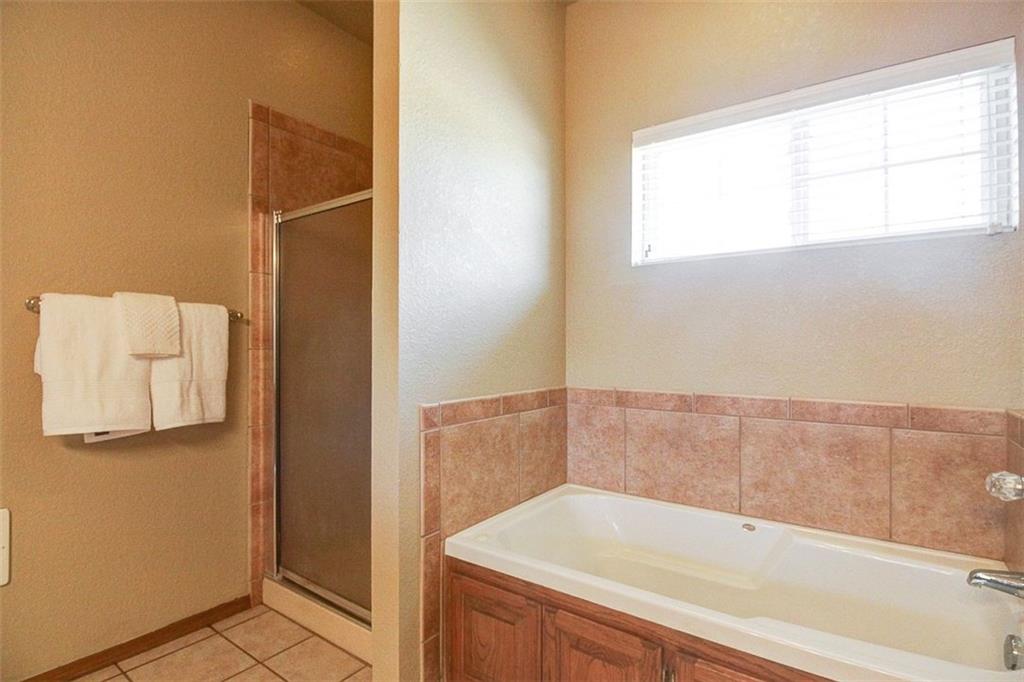 5802 Rolling Ridge Dr, Tuttle, OK 73089 photo 13