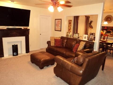 1015 E Cypress, Altus, OK 73521 photo 3