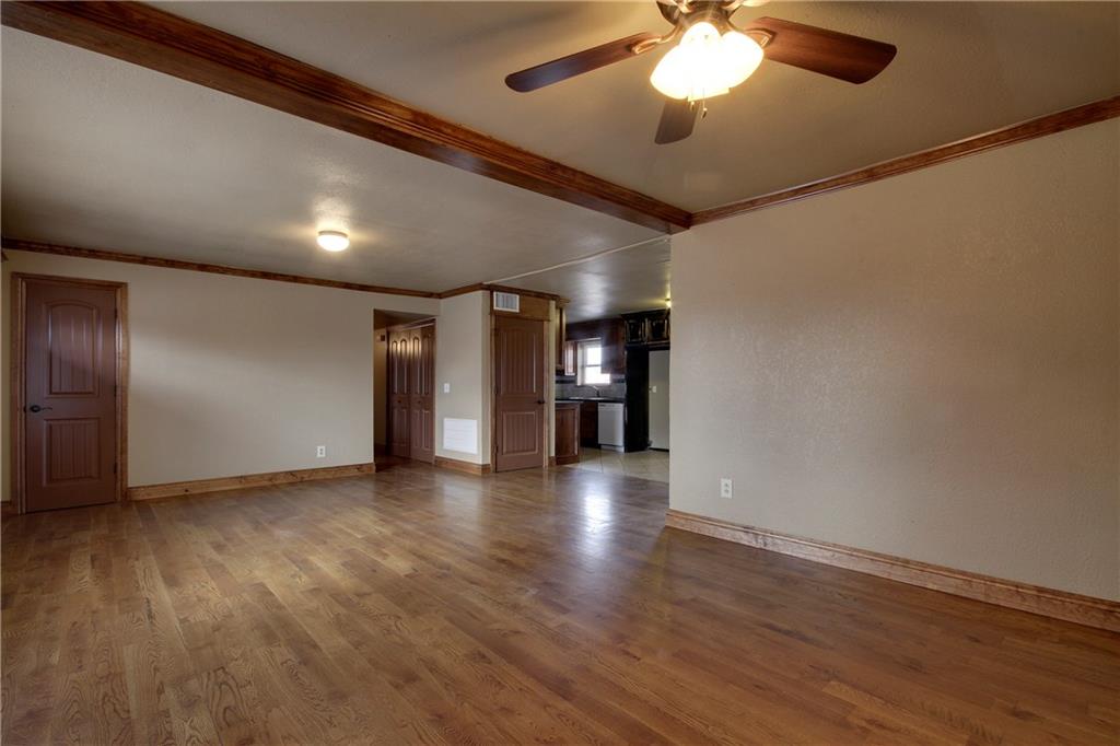 411 Lynda Way, Tuttle, OK 73089 photo 5