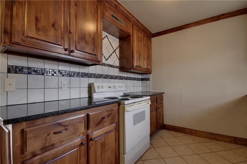 411 Lynda Way, Tuttle, OK 73089 photo 10