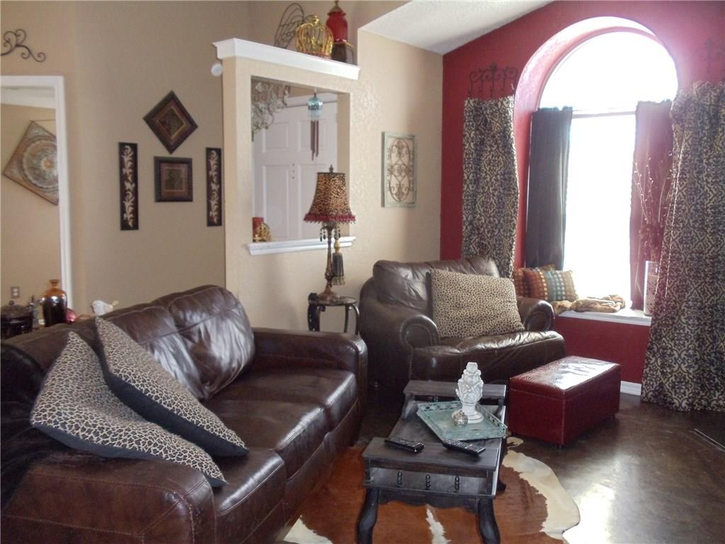 2126 Parkview Dr, Moore, OK 73170 photo 3