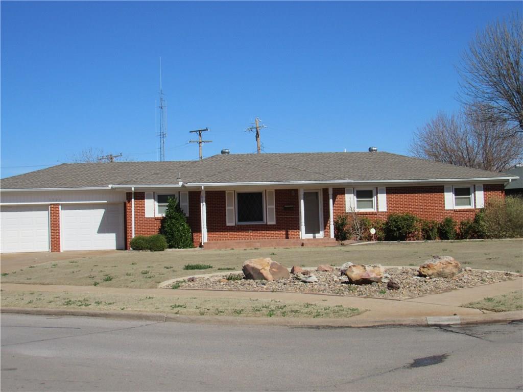 1900 Robin, Altus, OK 73521 photo 1