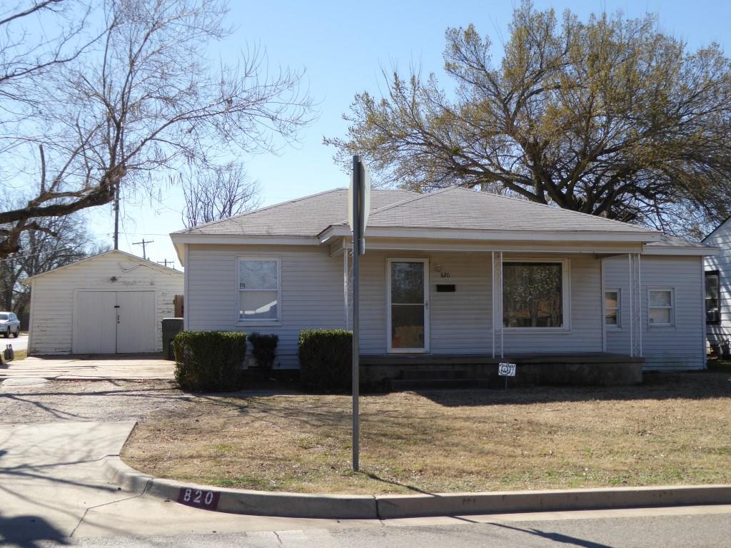 820 E Brooks St, Norman, OK 73071 photo 1
