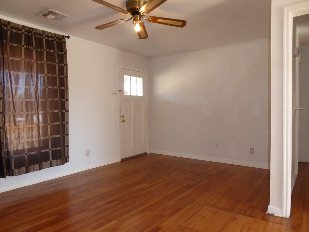 820 E Brooks St, Norman, OK 73071 photo 6