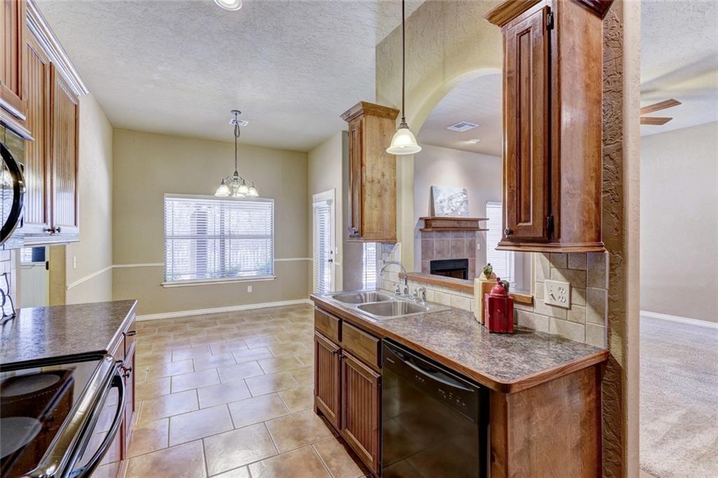 3400 Sparrow Dr, Moore, OK 73165 photo 8