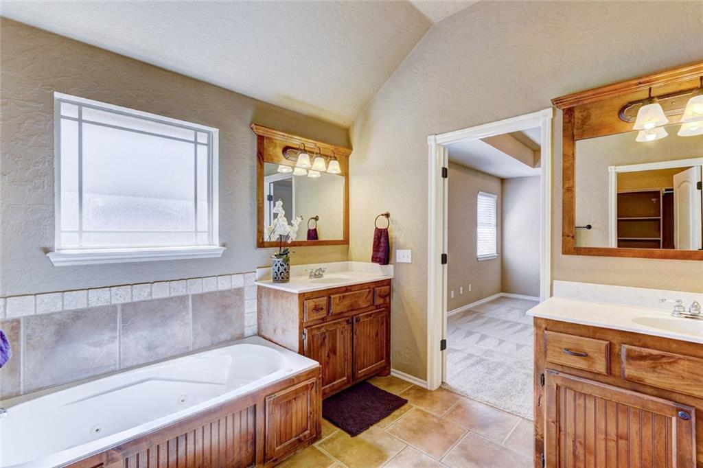 3400 Sparrow Dr, Moore, OK 73165 photo 13