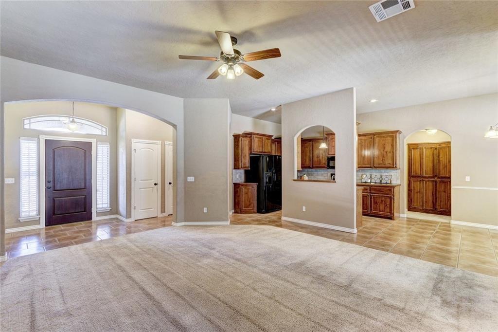 3400 Sparrow Dr, Moore, OK 73165 photo 5