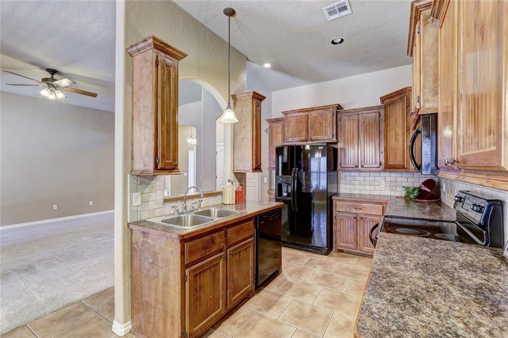 3400 Sparrow Dr, Moore, OK 73165 photo 6