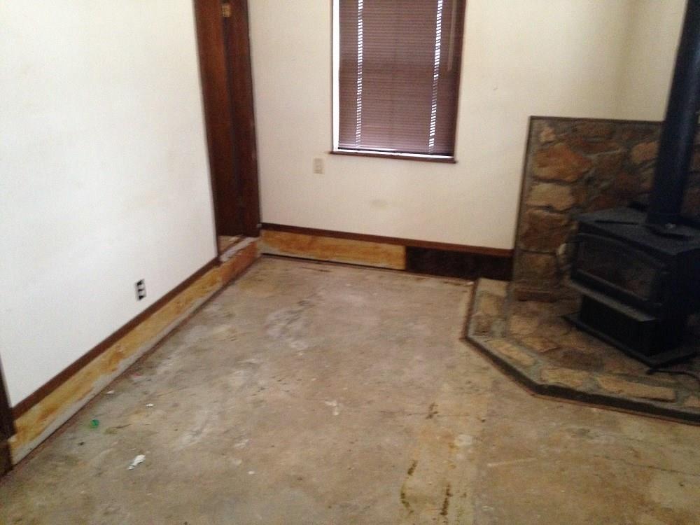 808 Wolfe Ln, Ada, OK 74820 photo 8