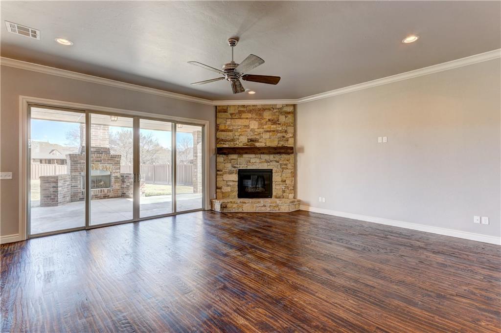 3032 Fallbrook, Edmond, OK 73012 photo 8